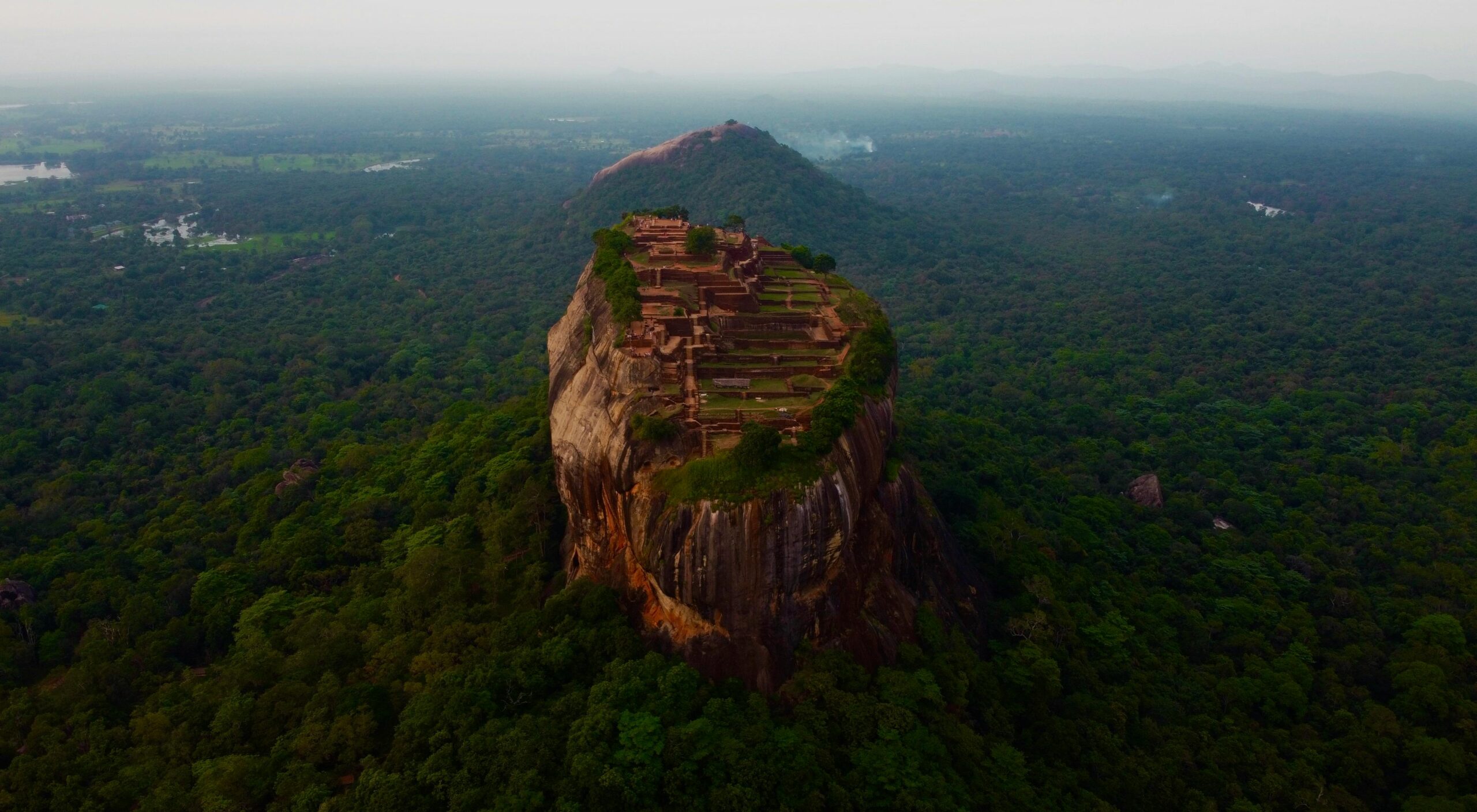 Sigiriya tour package from Gampola travel agency